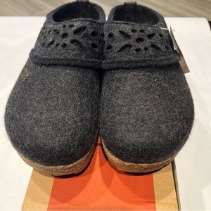 Haflinger Womens LACEY Charcoal Gray Wool Clogs Slippers Sz 40 / US 9